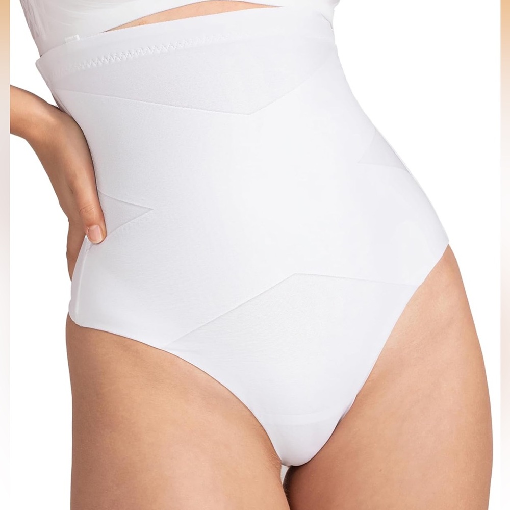 NWT Honeylove | Super Power Thong size L
